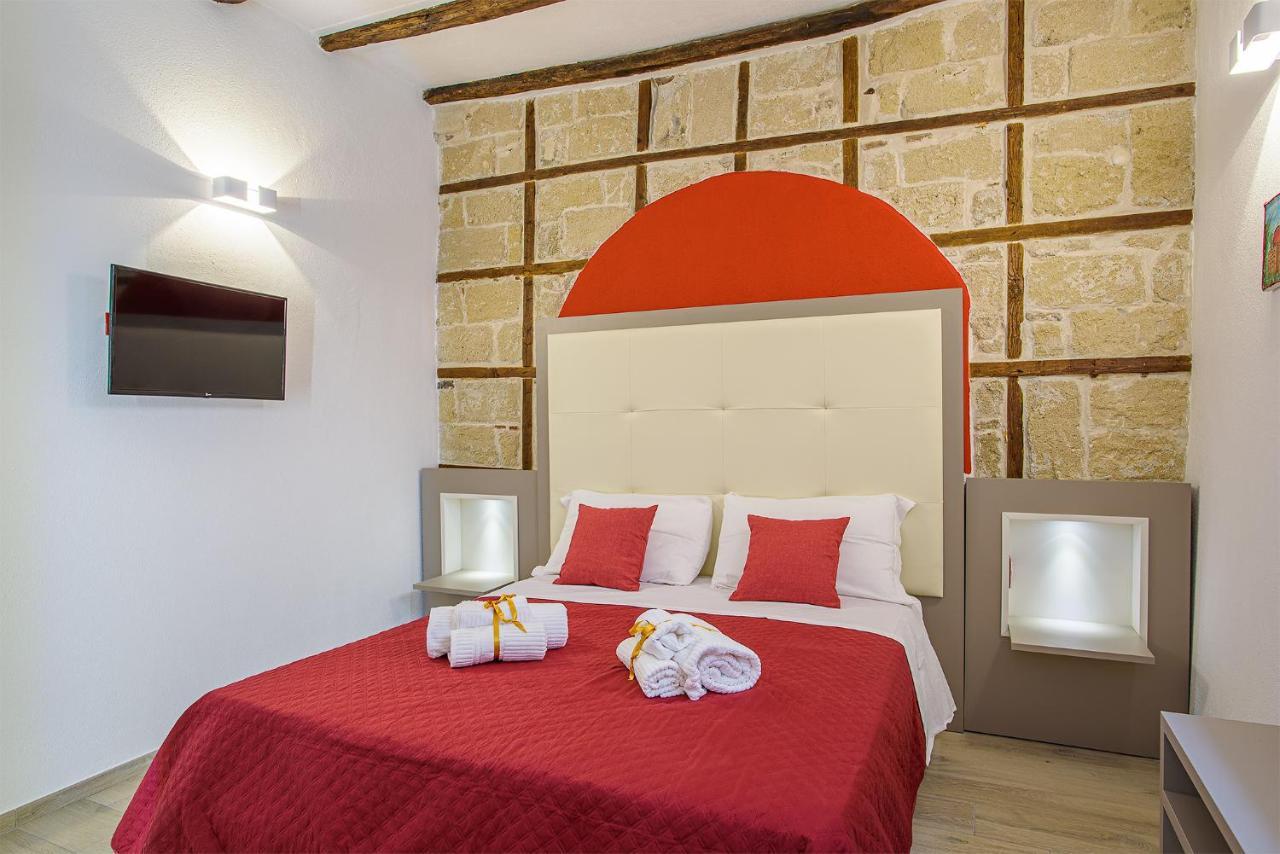 פלרמו Barlaman Luxury Rooms מראה חיצוני תמונה