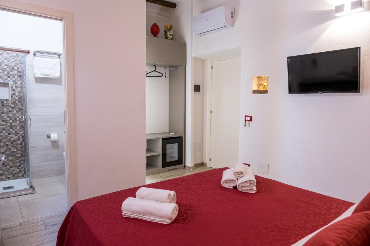 פלרמו Barlaman Luxury Rooms מראה חיצוני תמונה