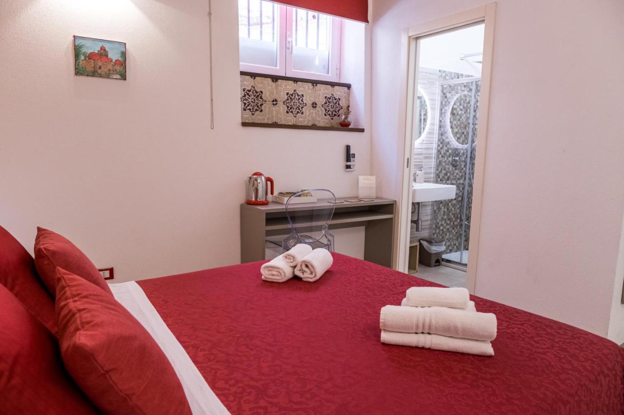 פלרמו Barlaman Luxury Rooms מראה חיצוני תמונה