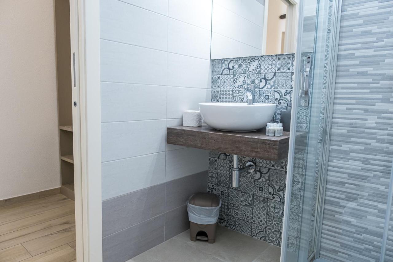 פלרמו Barlaman Luxury Rooms מראה חיצוני תמונה