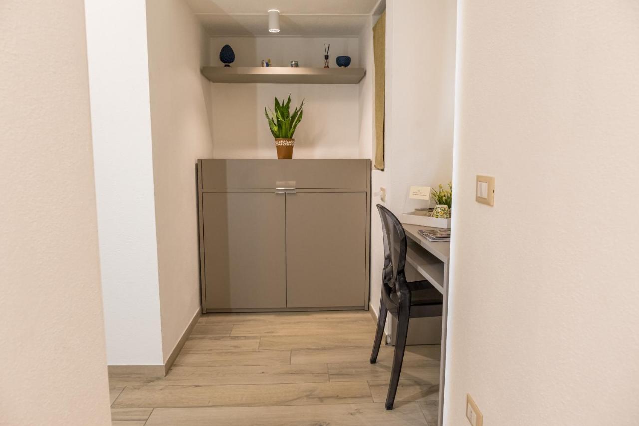 פלרמו Barlaman Luxury Rooms מראה חיצוני תמונה